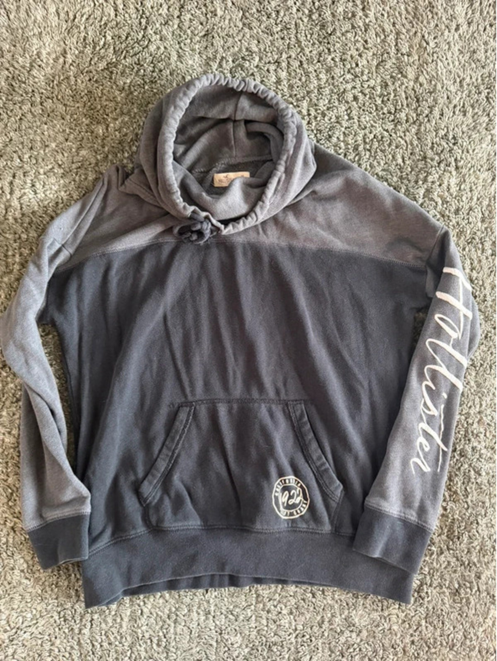 Hollister Men's Medium Two-Tone Pullover Hoodie with Logo Sleeve and Front Patch